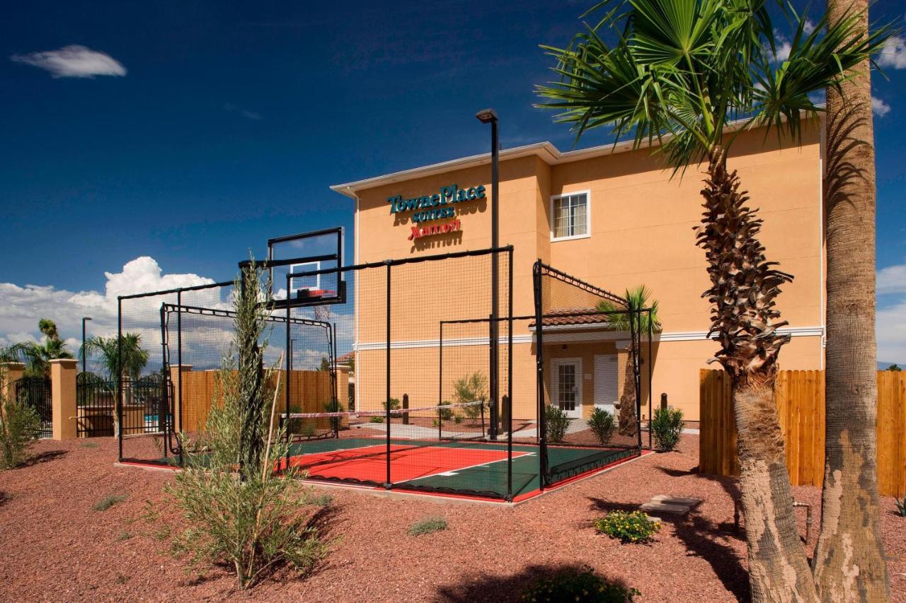 Hotel Towneplace Airport