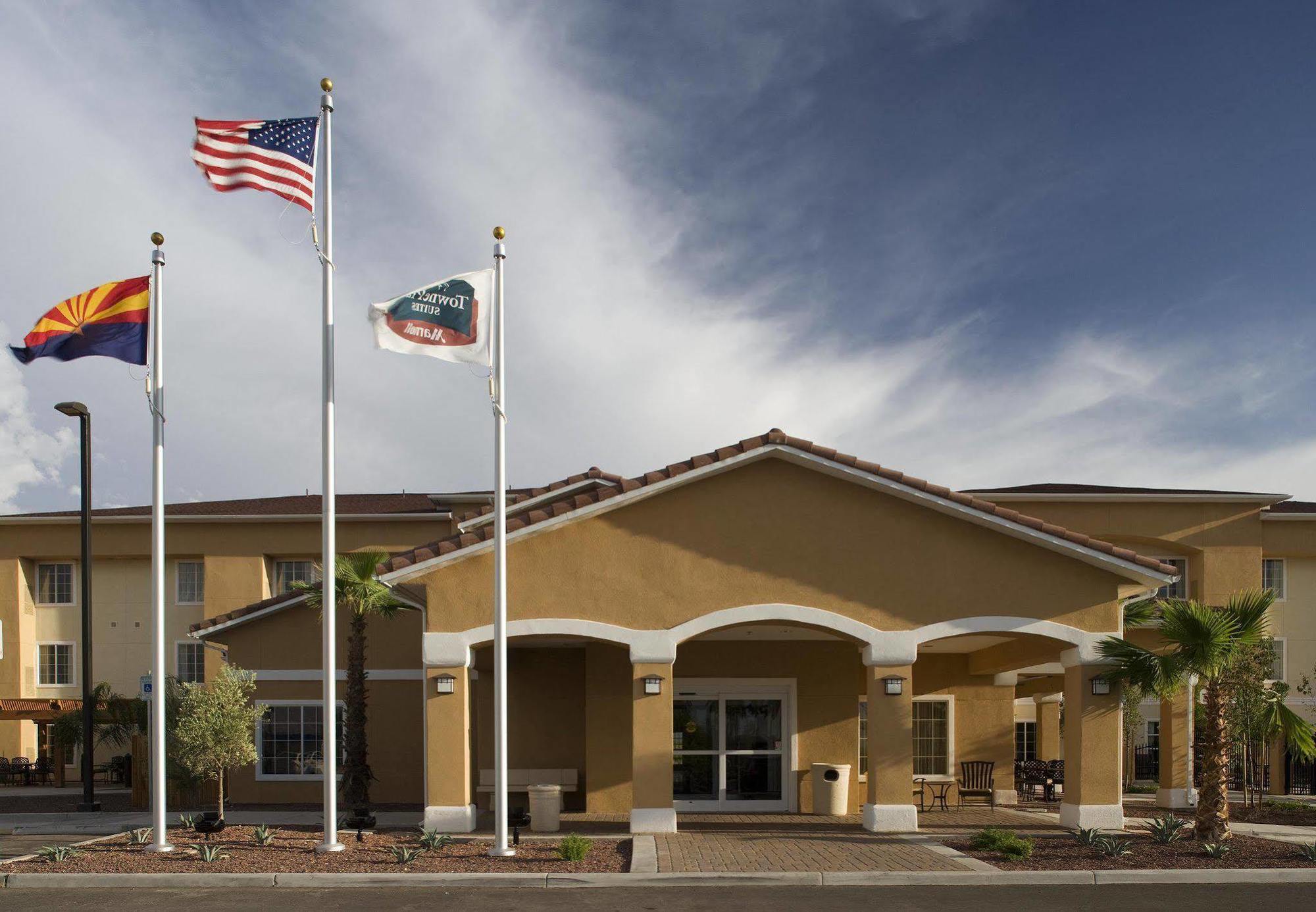 Hotel Towneplace Airport 3*